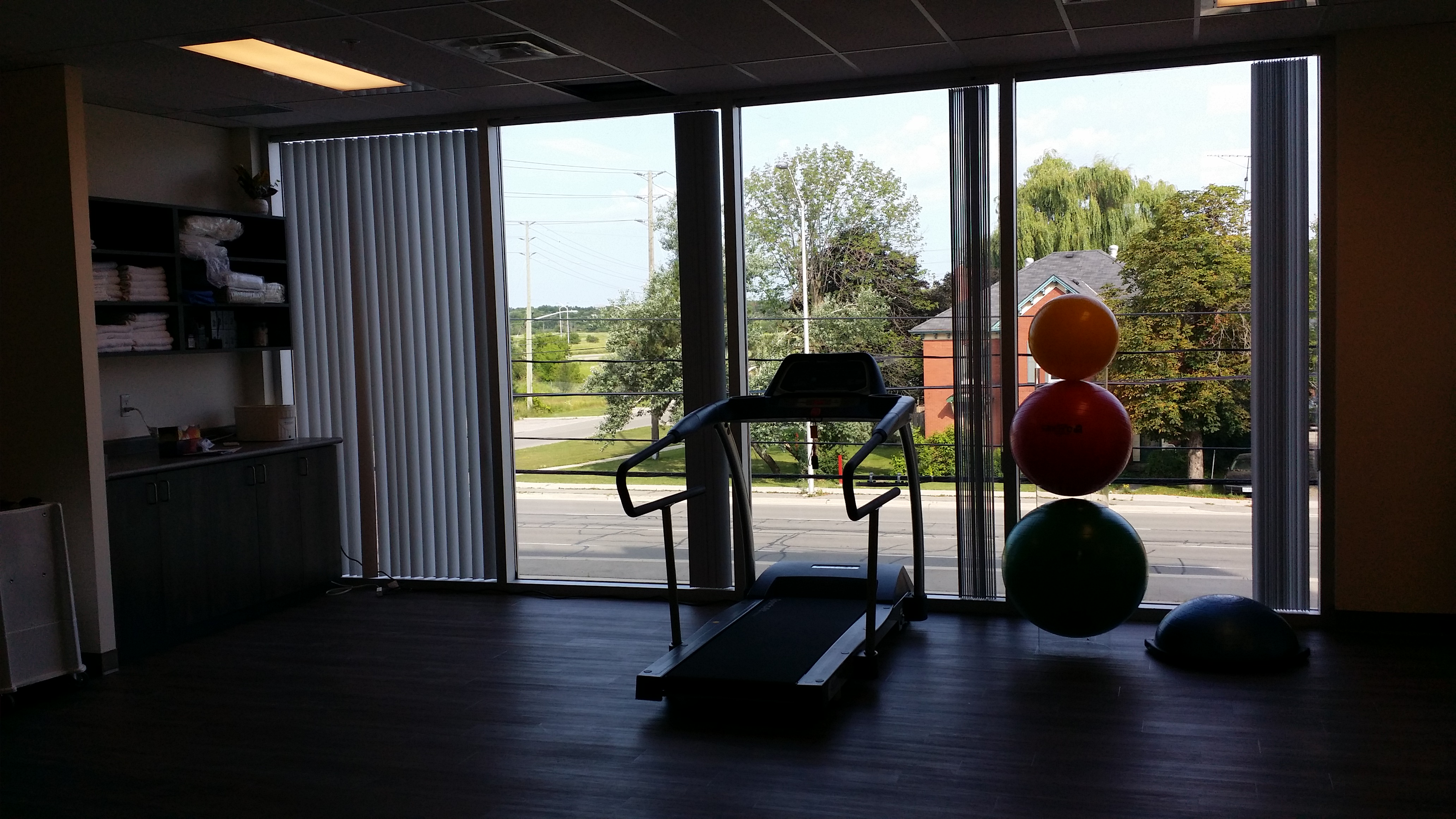 treadmill in Oakville Massage in oakville, Foot Care Oakville, Chiropody oakville, Physiotherapy in Oakville